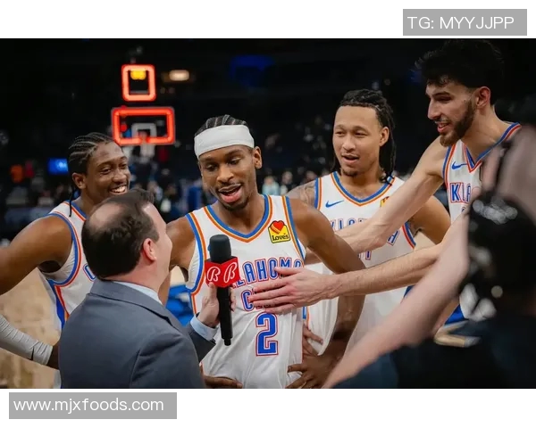 恩比德续写传奇成NBA得分王场均348分创近40年新高