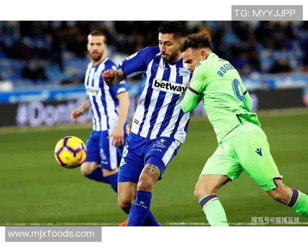 波尔蒂芒主场迎战葡国民全力争胜展现球队实力与斗志