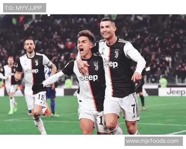 C罗与迪巴拉的巅峰对决谁将成为足球历史的新传奇